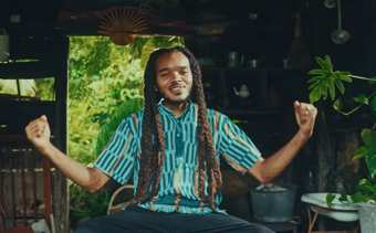 Kibeni Mayiki, auteur, artiste et entrepreneur guadeloupéen